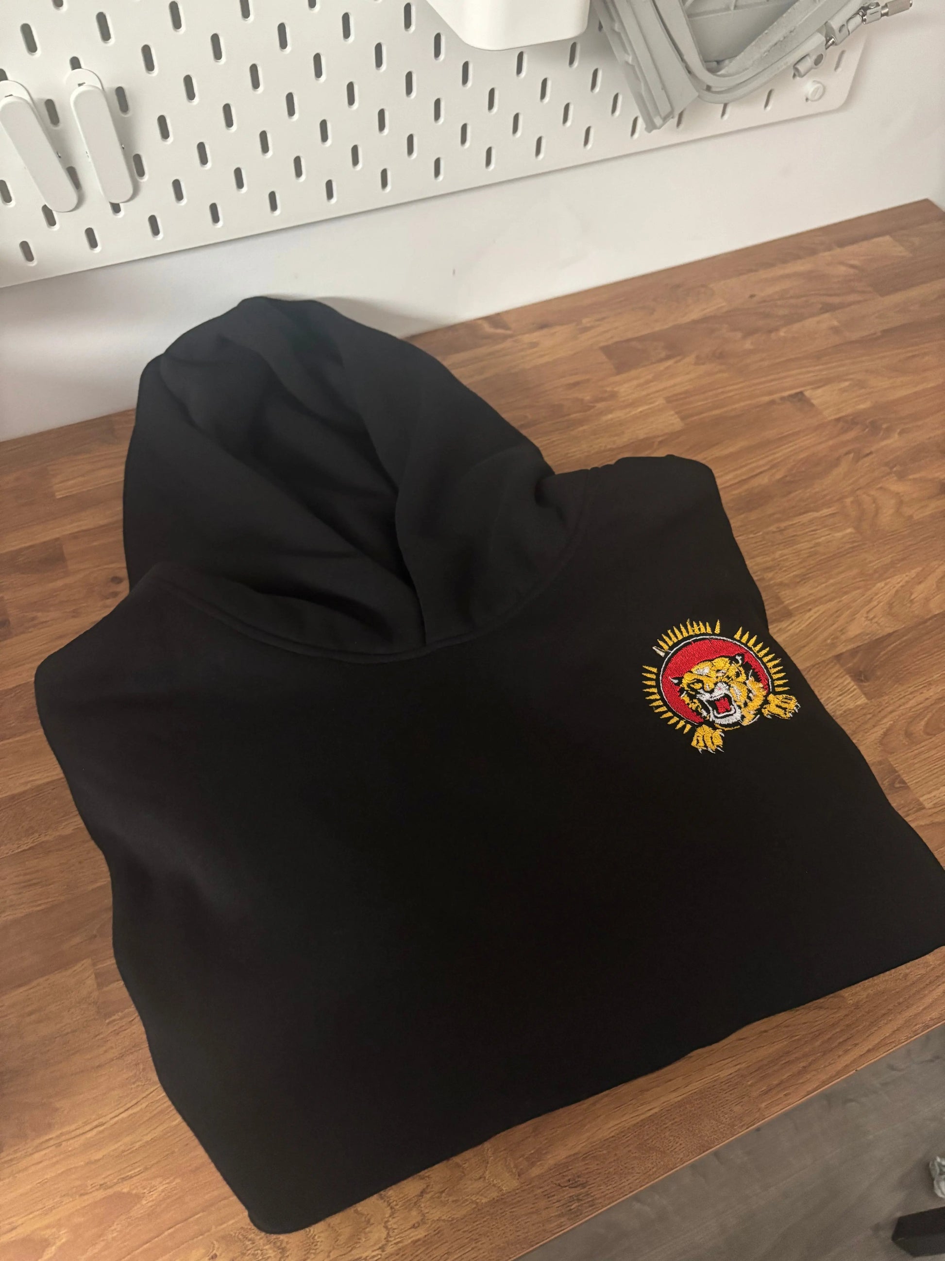 Sweat à capuche brodé Eelam– Unisexe - Hoodie Eelam Elanila.creations