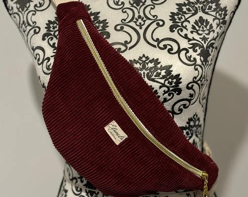 Sac banane en velours côtelés bordeaux Elanila.creations